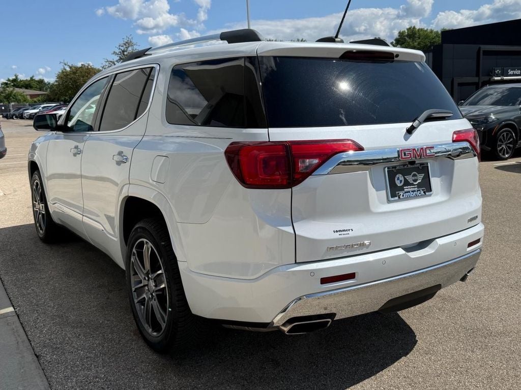 2019 GMC Acadia Denali