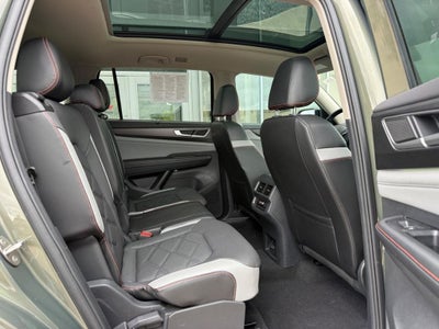 2024 Volkswagen Atlas 2.0T Peak Edition SEL