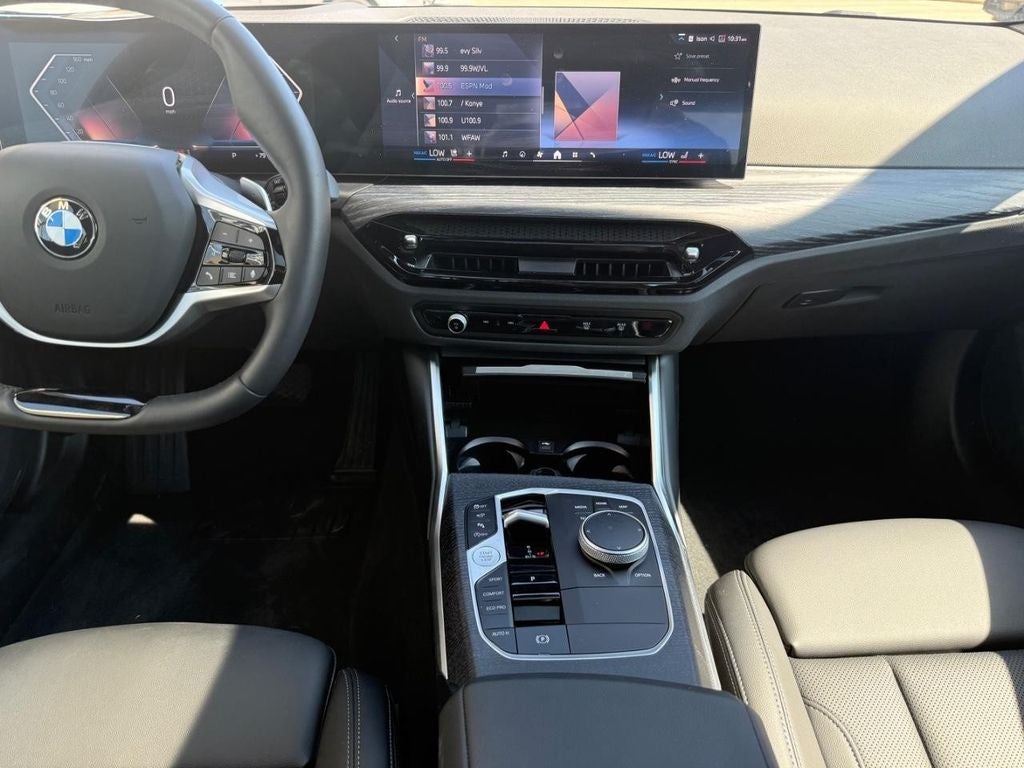 2025 BMW 3 Series 330i xDrive