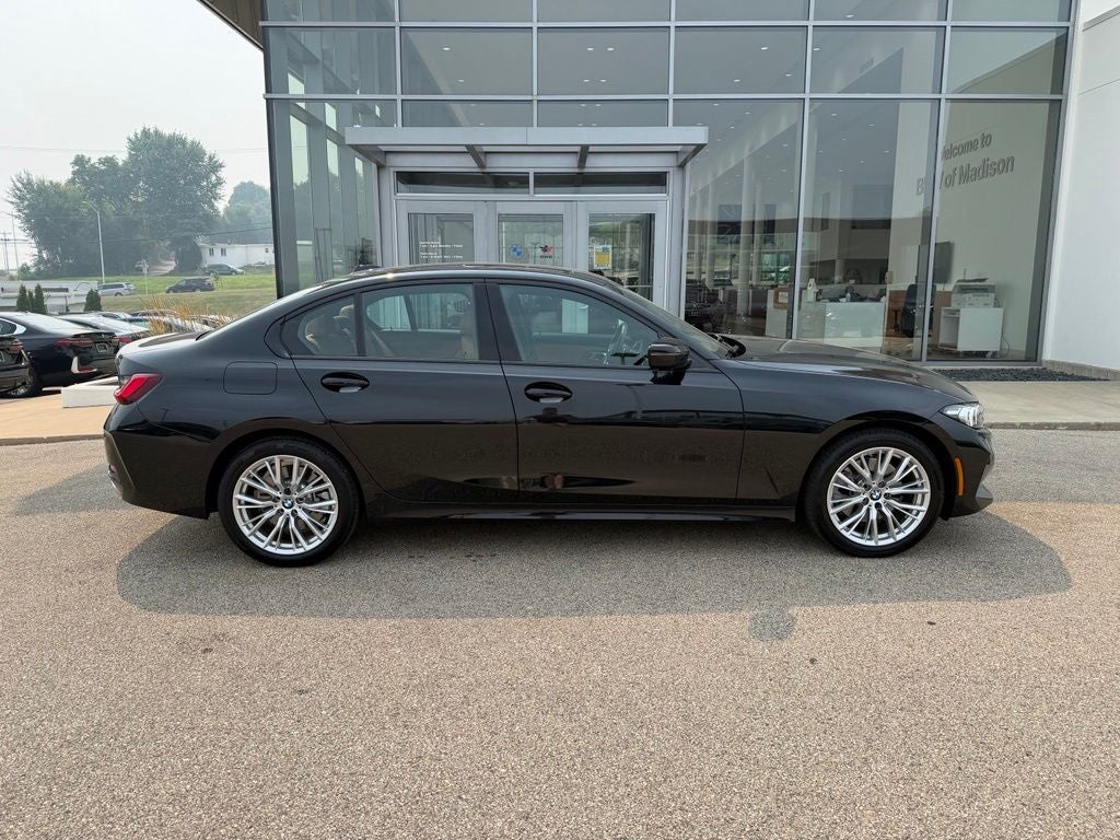 2023 BMW 3 Series 330i xDrive