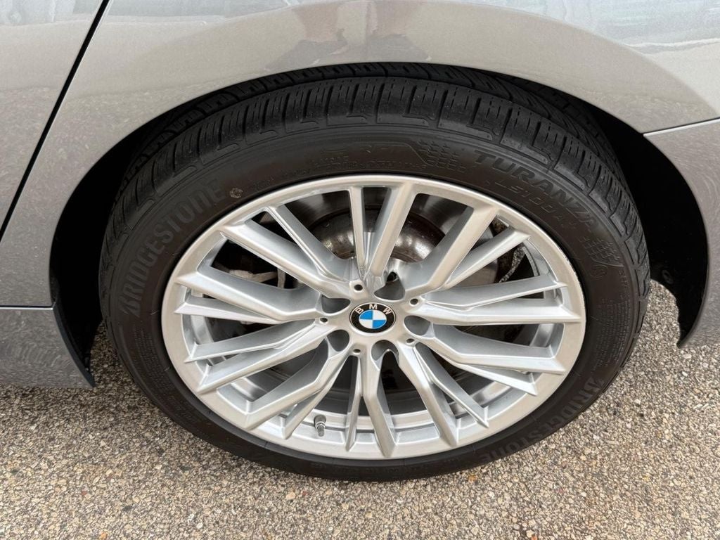 2023 BMW 3 Series 330i xDrive