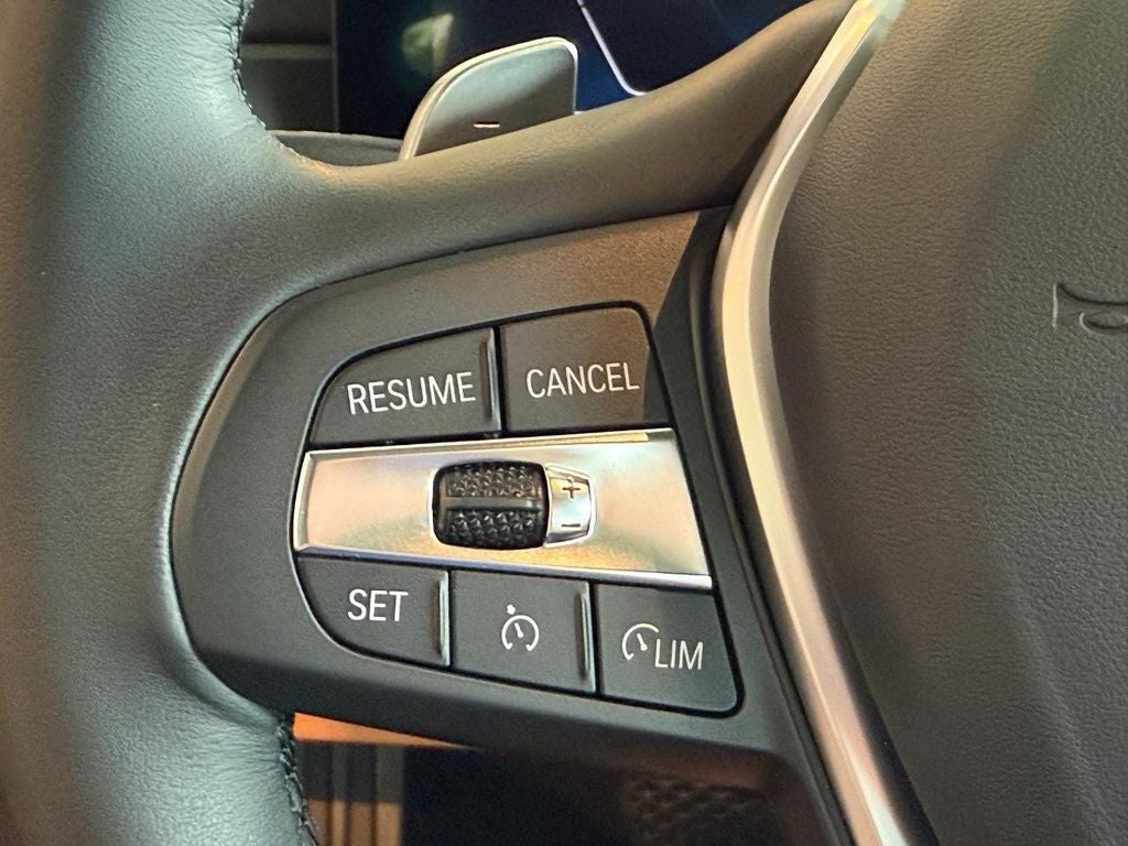 2024 BMW 3 Series 330i xDrive