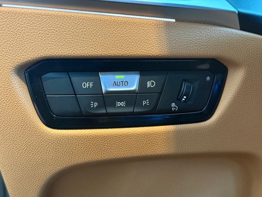 2024 BMW 3 Series 330i xDrive