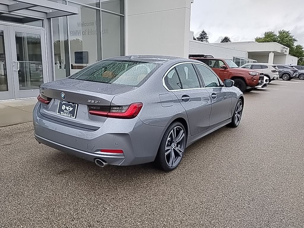 2024 BMW 3 Series 330i xDrive