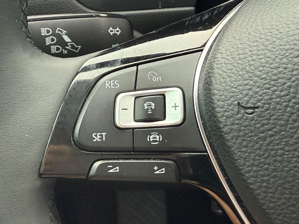2020 Volkswagen Tiguan 2.0T SEL 4Motion