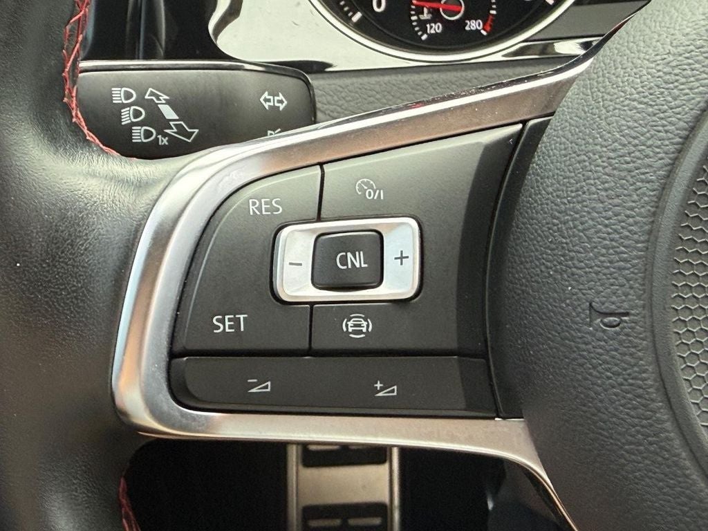 2021 Volkswagen Golf GTI 2.0T S