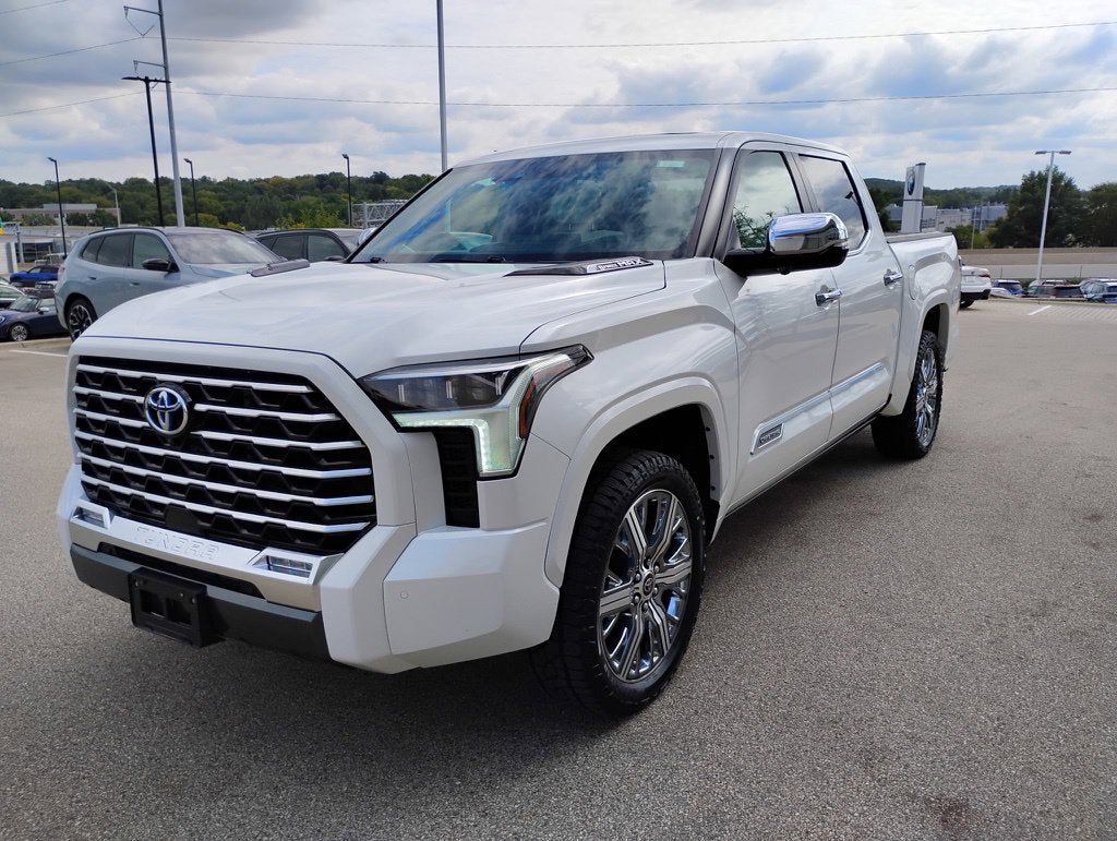 2024 Toyota Tundra Hybrid Capstone