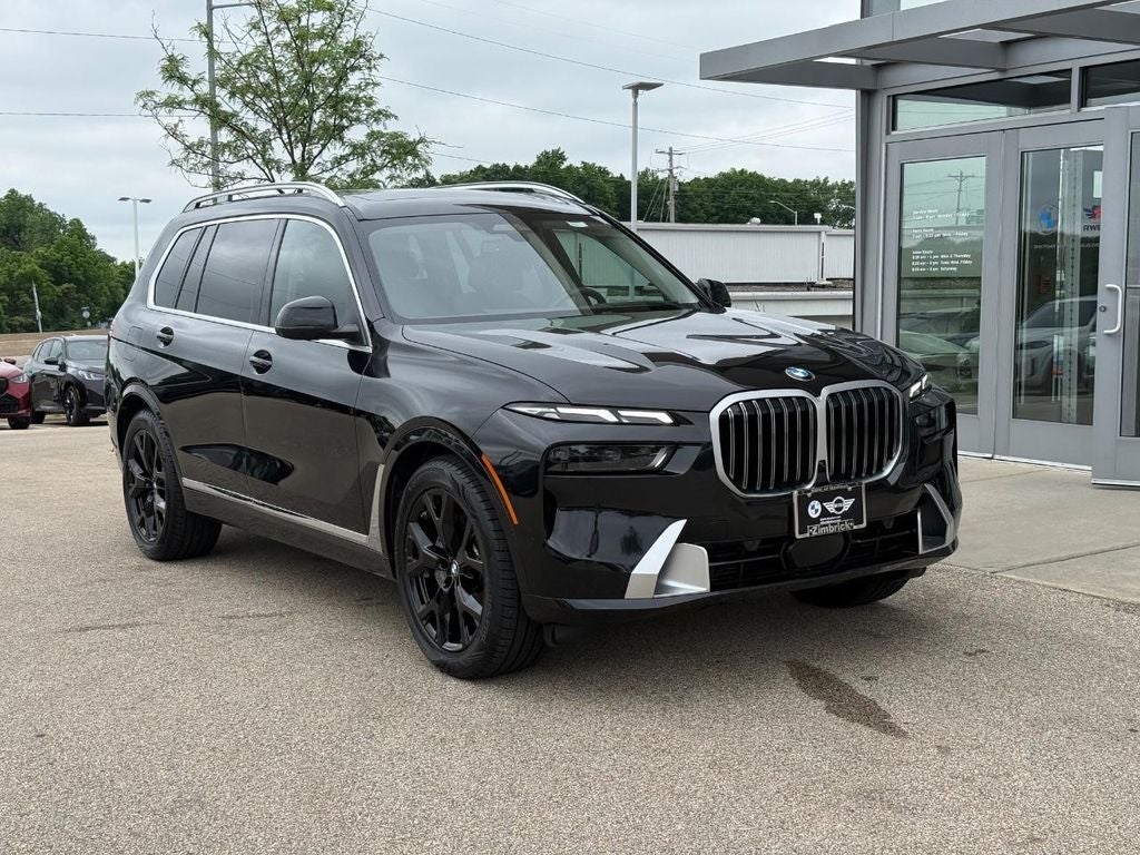 2024 BMW X7 xDrive40i