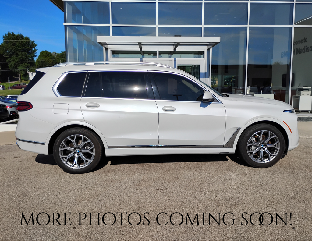 2024 BMW X7 xDrive40i