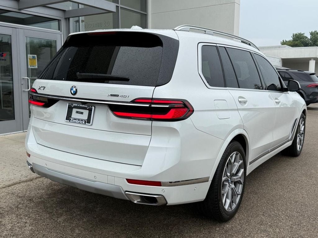 2024 BMW X7 xDrive40i
