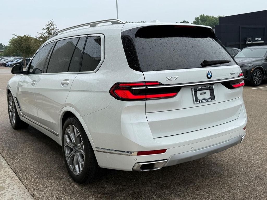 2024 BMW X7 xDrive40i