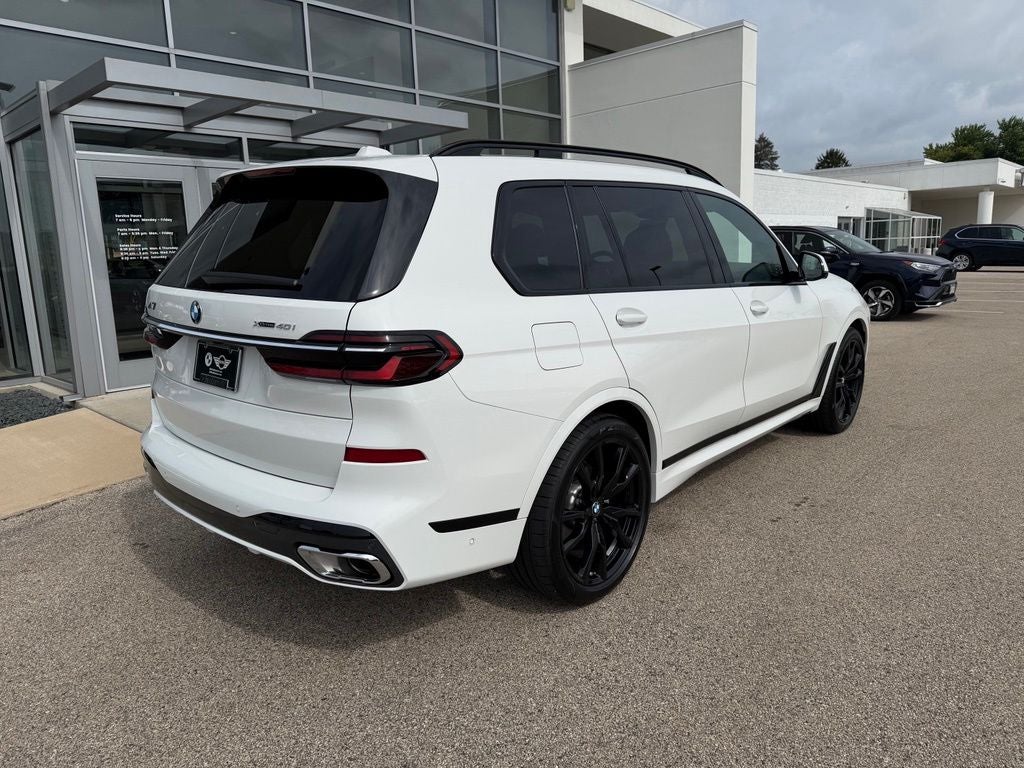 2026 BMW X7 xDrive40i
