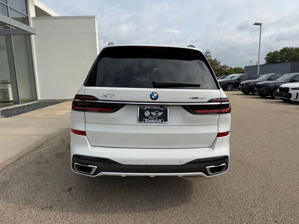 2026 BMW X7 xDrive40i