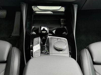 2025 BMW X4 xDrive30i