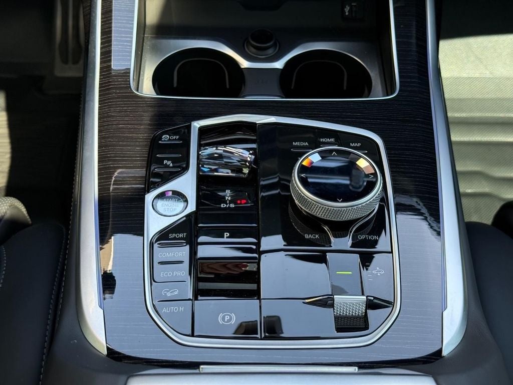 2026 BMW X7 M60i