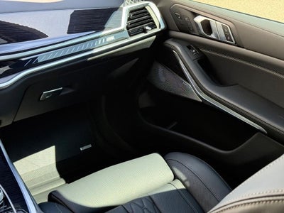 2026 BMW X7 M60i