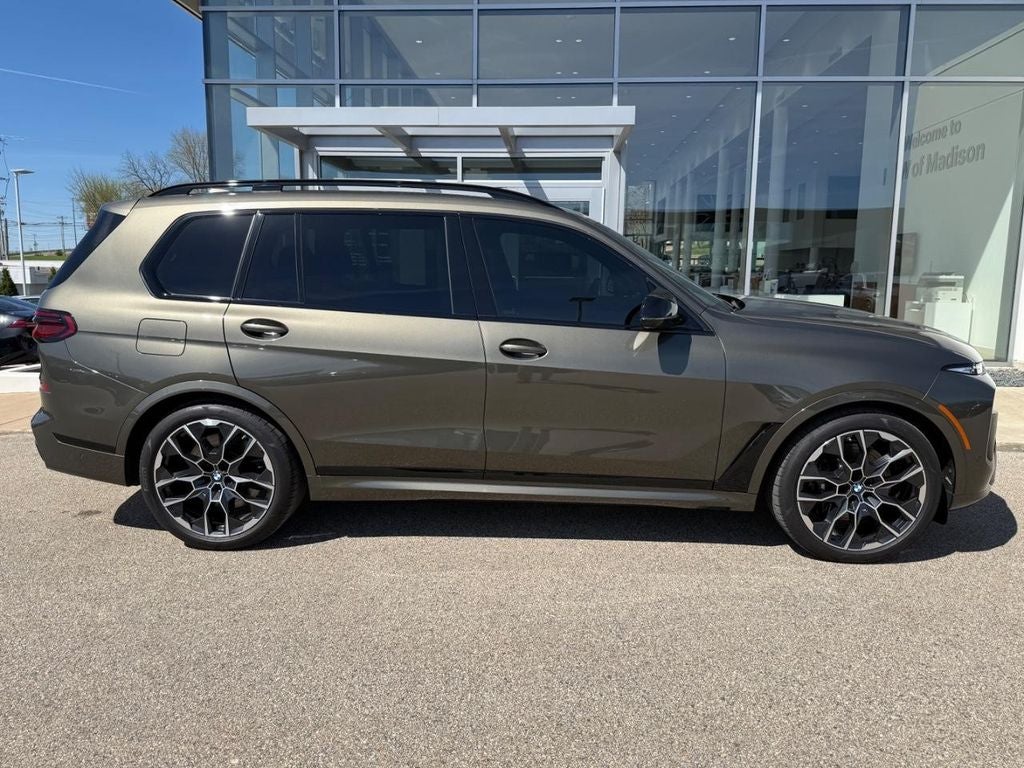 2026 BMW X7 M60i