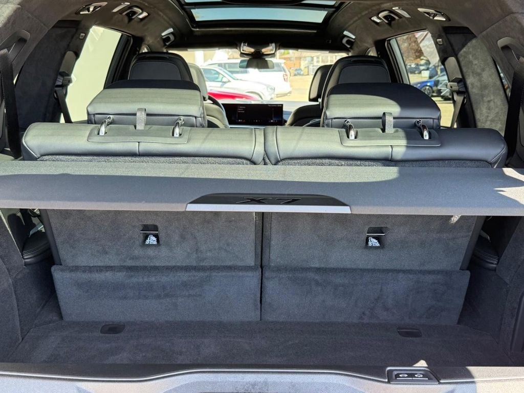 2026 BMW X7 M60i