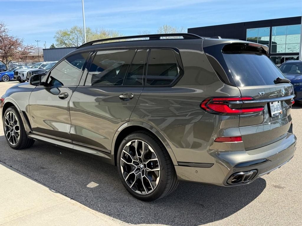 2026 BMW X7 M60i