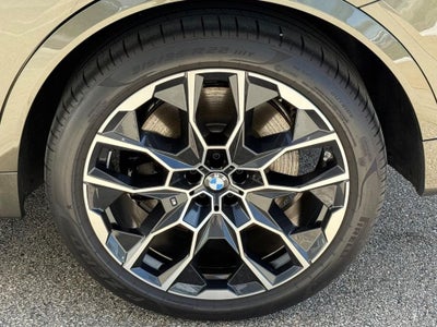 2026 BMW X7 M60i