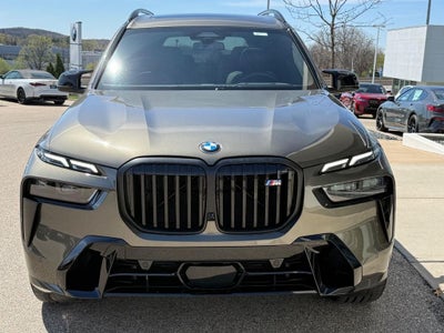 2026 BMW X7 M60i