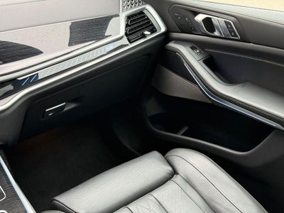 2026 BMW X7 M60i
