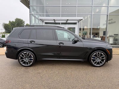 2026 BMW X7 M60i