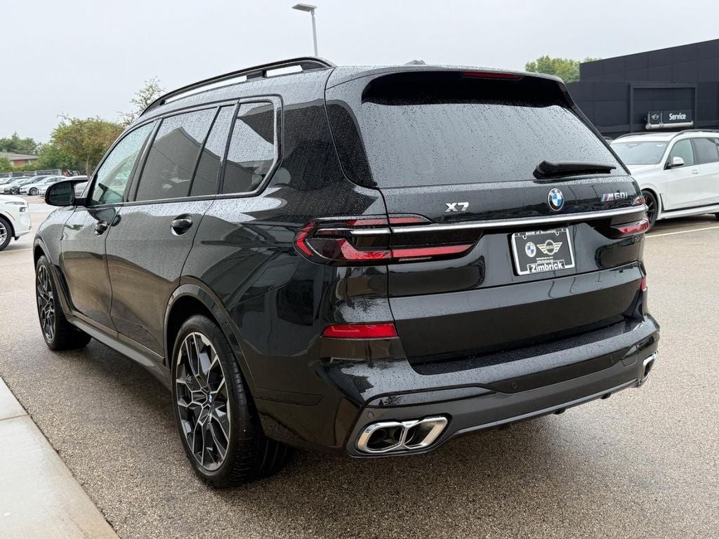 2026 BMW X7 M60i