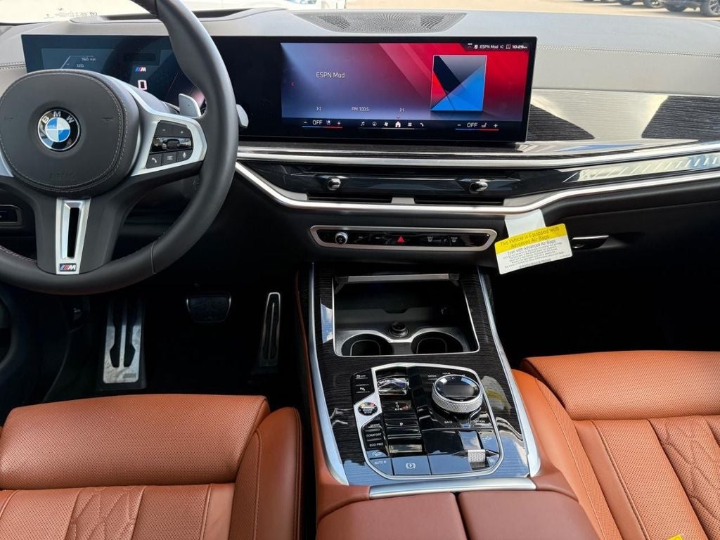 2026 BMW X7 M60i