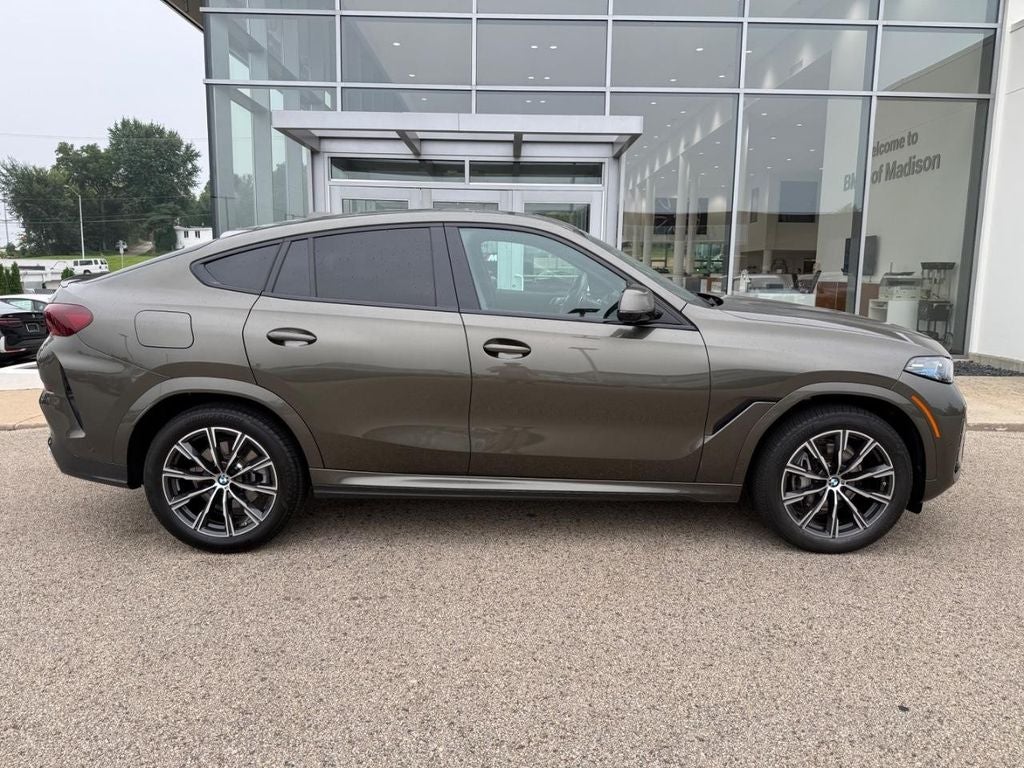 2026 BMW X6 xDrive40i
