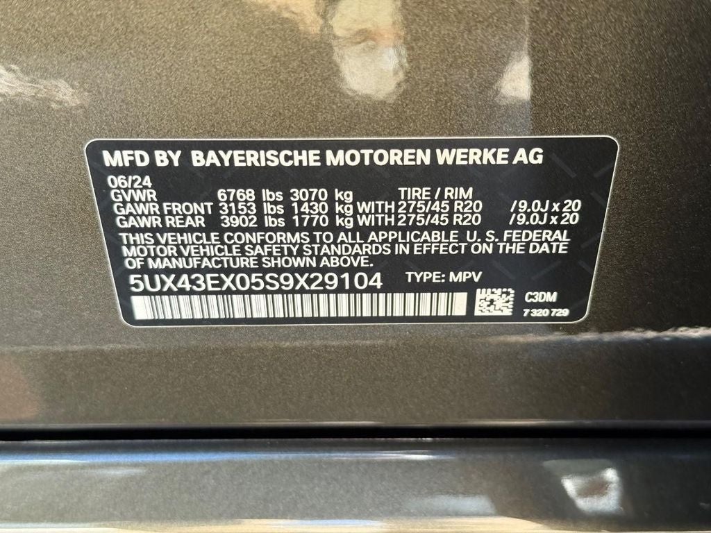 2025 BMW X6 M60i
