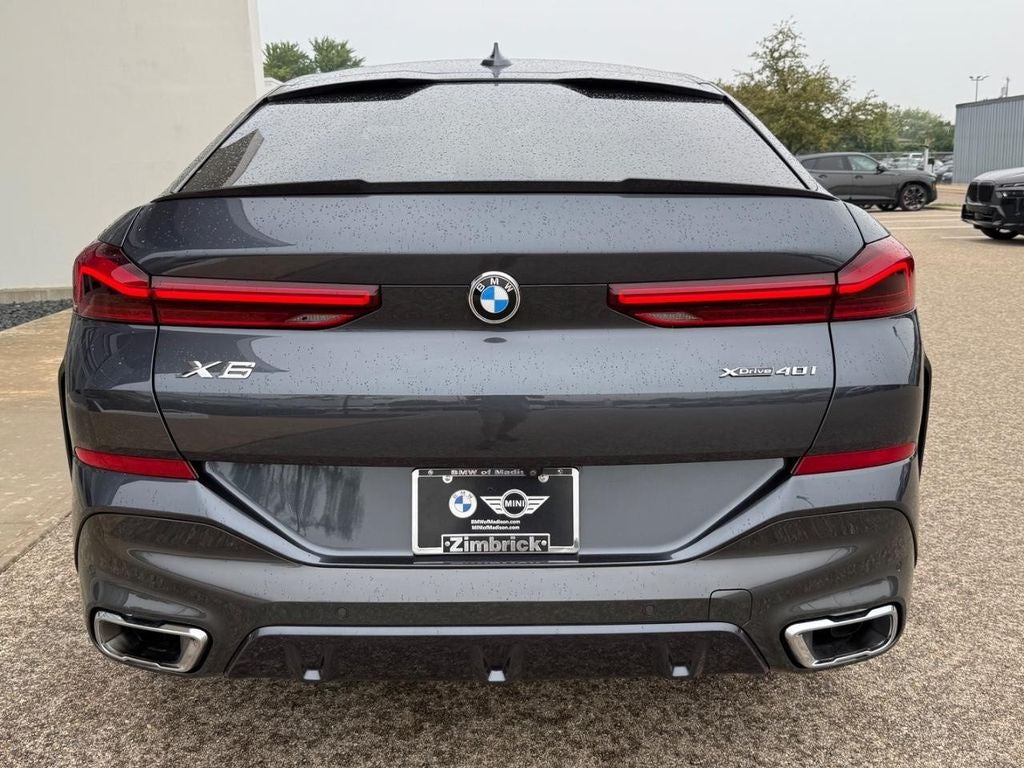 2021 BMW X6 xDrive40i