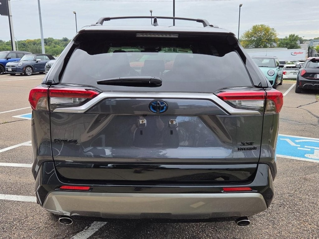 2022 Toyota RAV4 Hybrid XSE