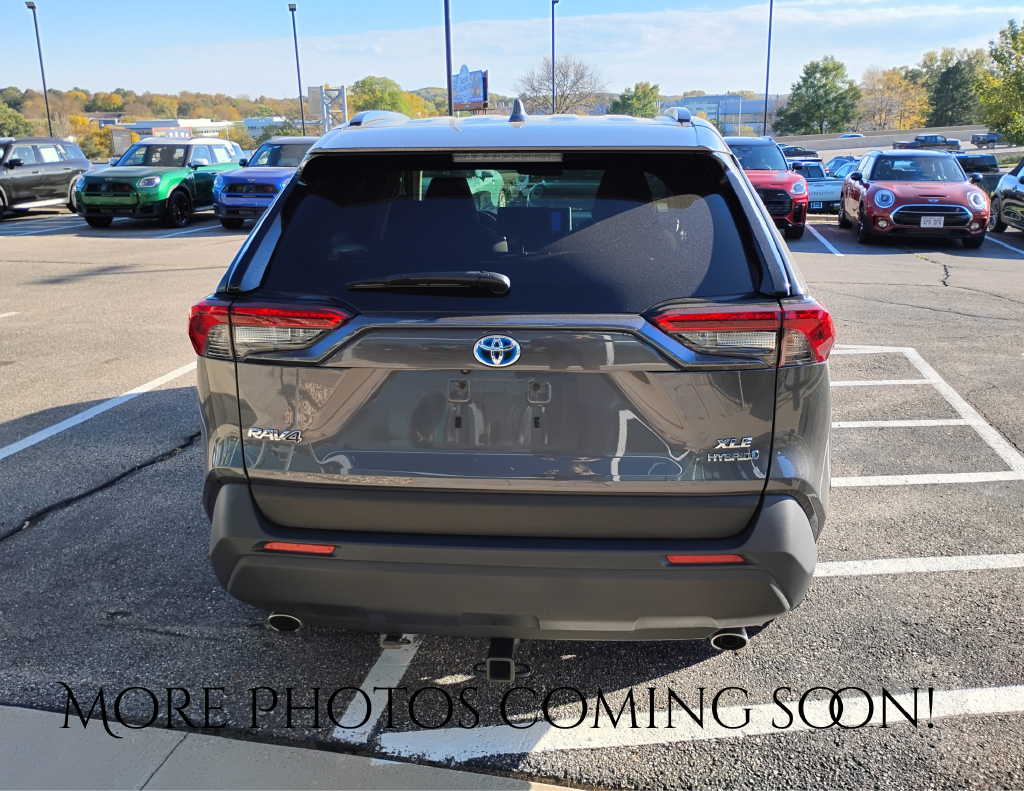 2023 Toyota RAV4 Hybrid XLE