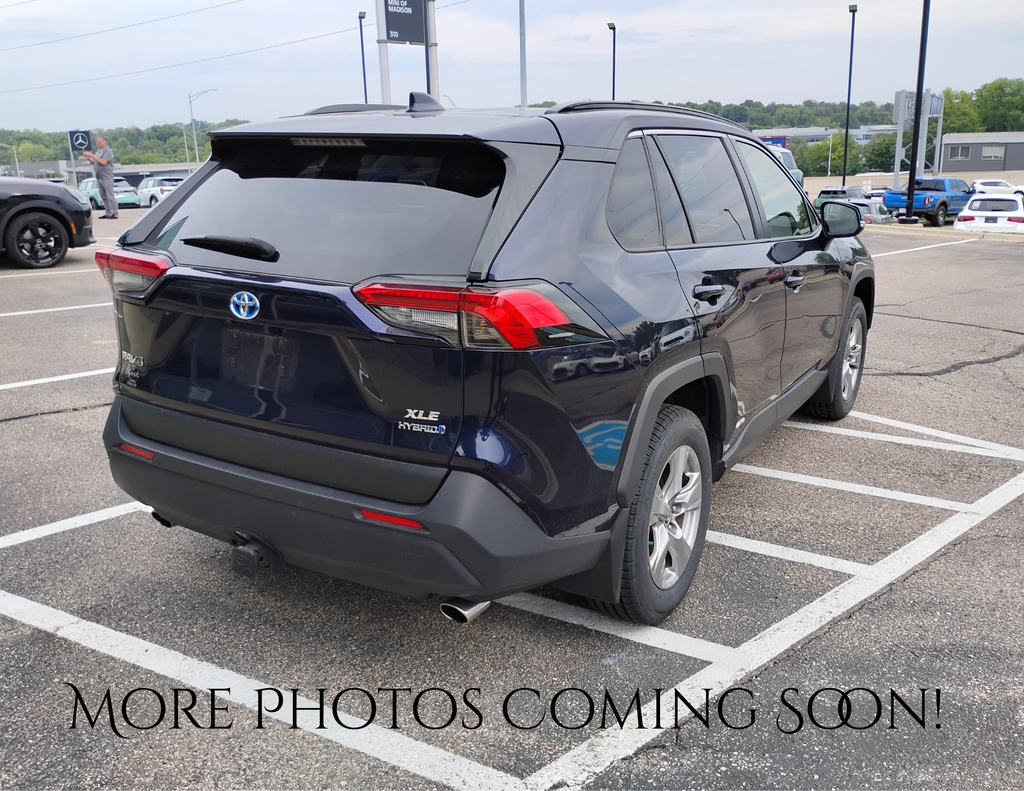 2023 Toyota RAV4 Hybrid XLE