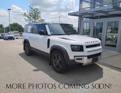 2023 Land Rover Defender 130 SE