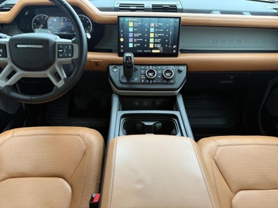 2023 Land Rover Defender 130 SE