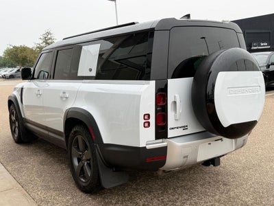 2023 Land Rover Defender 130 SE