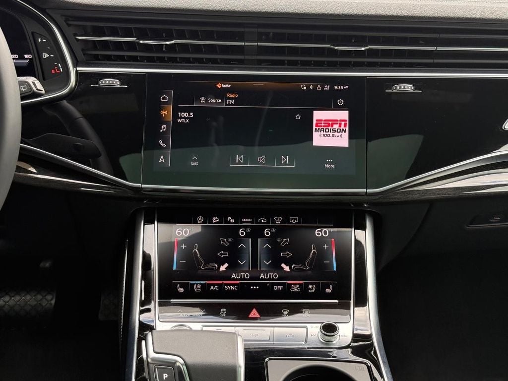 2023 Audi Q8 55 Prestige quattro