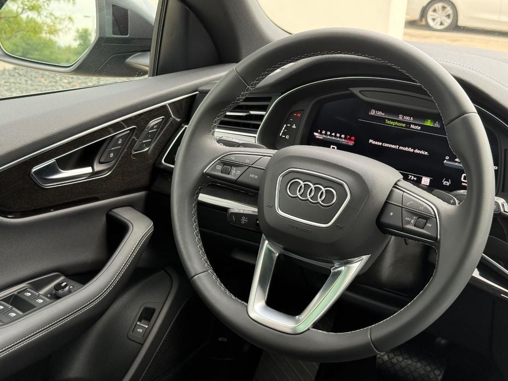 2023 Audi Q8 55 Prestige quattro