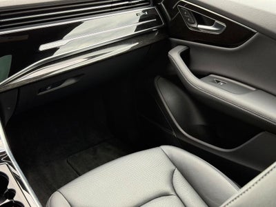 2023 Audi Q8 55 Prestige quattro