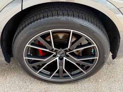 2023 Audi Q8 55 Prestige quattro