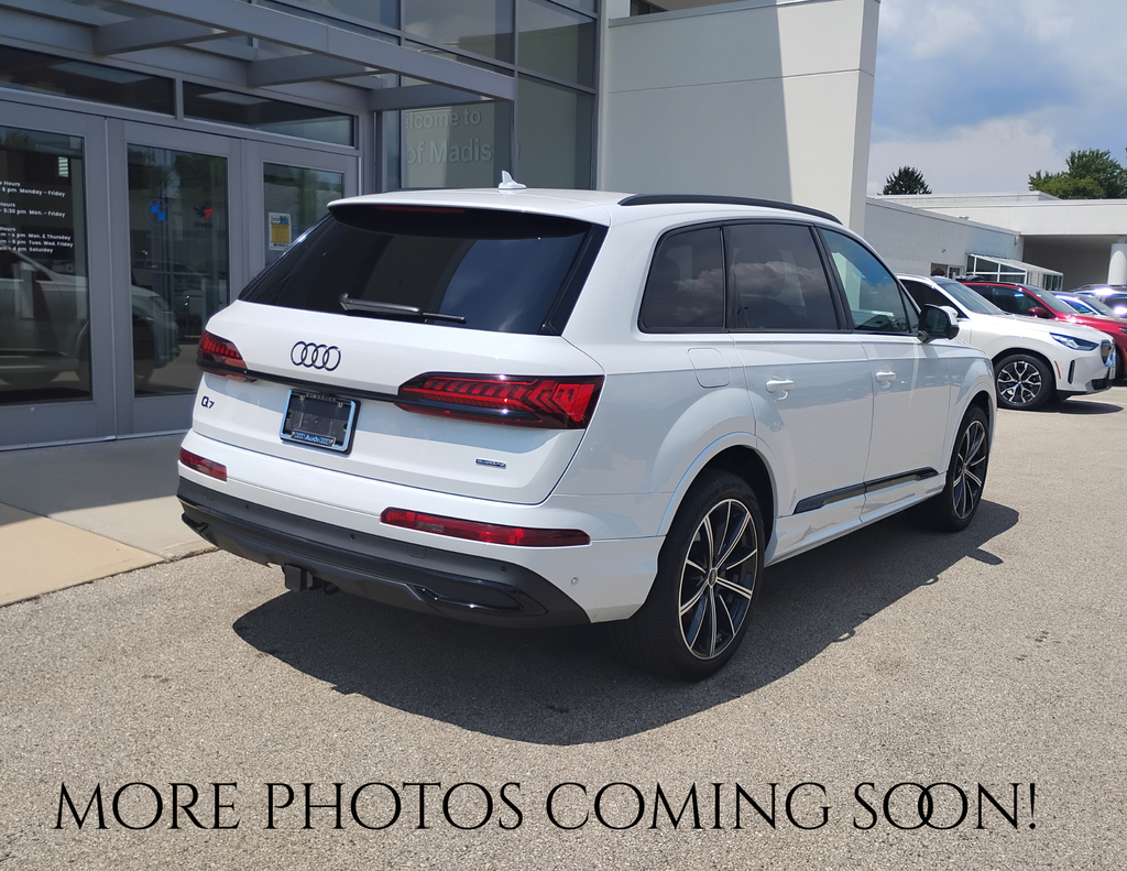 2023 Audi Q7 55 Premium Plus quattro