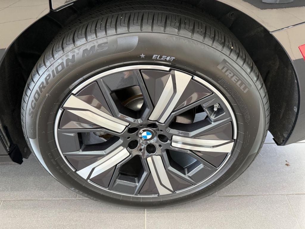2026 BMW iX xDrive45