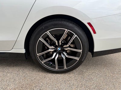 2025 BMW 7 Series 760i xDrive