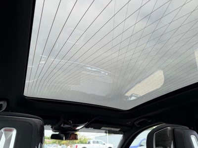 2025 BMW 7 Series 760i xDrive