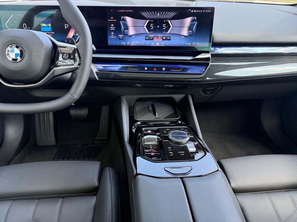 2026 BMW 5 Series 540i xDrive