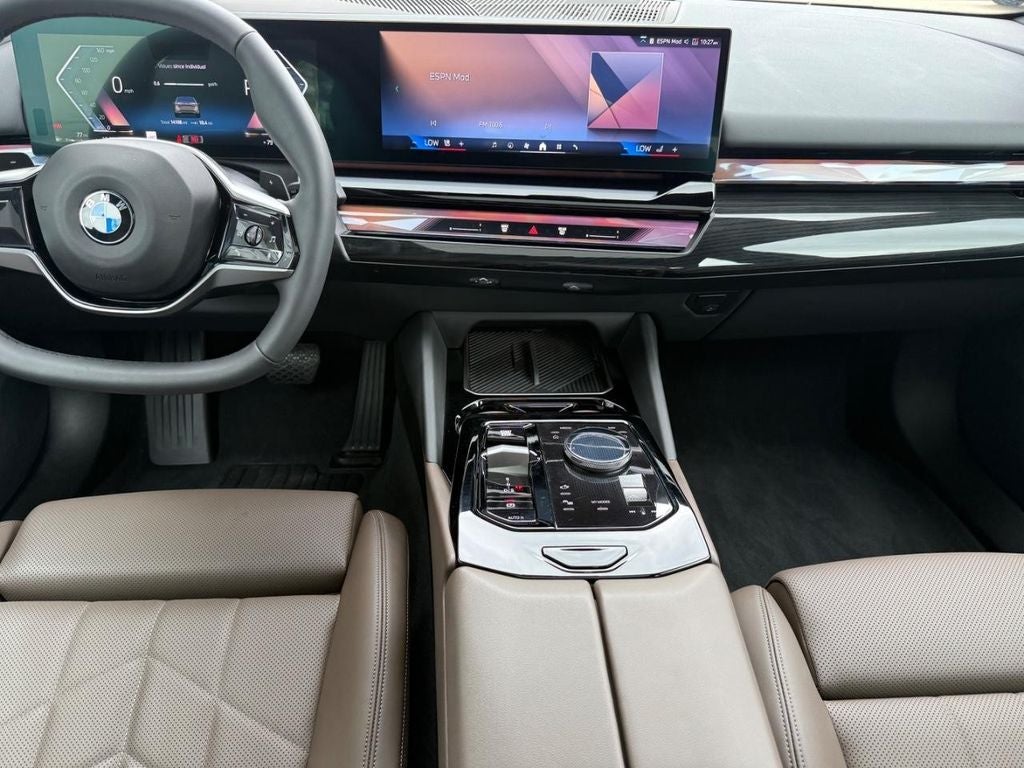 2026 BMW 5 Series 540i xDrive