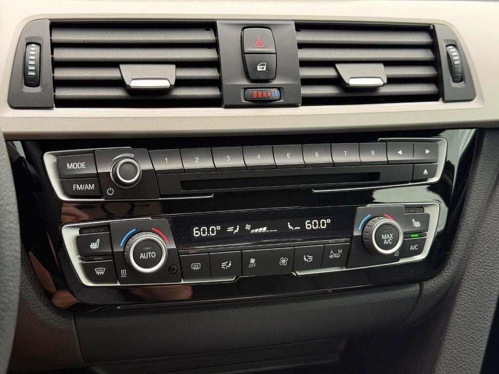 2018 BMW 3 Series 320i xDrive