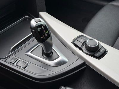 2018 BMW 3 Series 320i xDrive